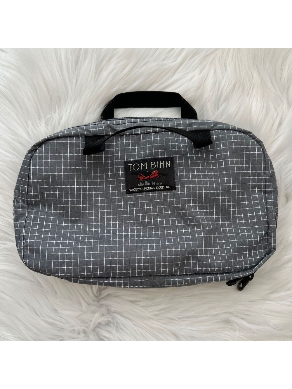Tom Bihn Standard Spiff Kit Gray Grid Hanging Travel Toiletry Bag USA